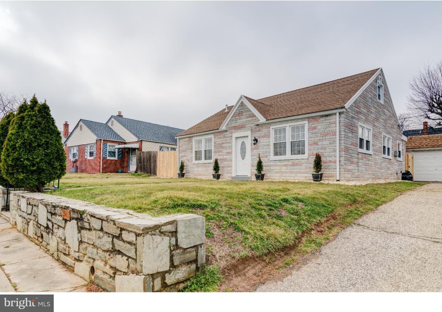 9212 Horatio Road Philadelphia, PA 19114 - Photo 2 of 8 Gallery Image 2