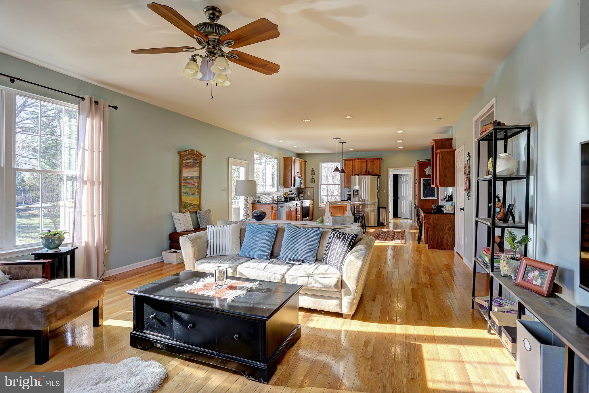 7417 Gaither Road Sykesville, MD 21784 - Photo 6 of 30 Great room (family room/kitchen)
