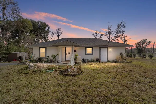 $299,999 | 2120 Southeast 41st Way, Trenton, FL 32693