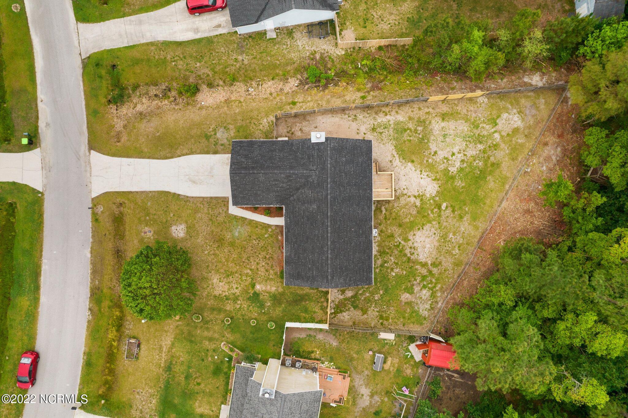 118 Linden Road Richlands, NC 28574 - Photo 7 of 45 7-web-or-mls-DJI_0811