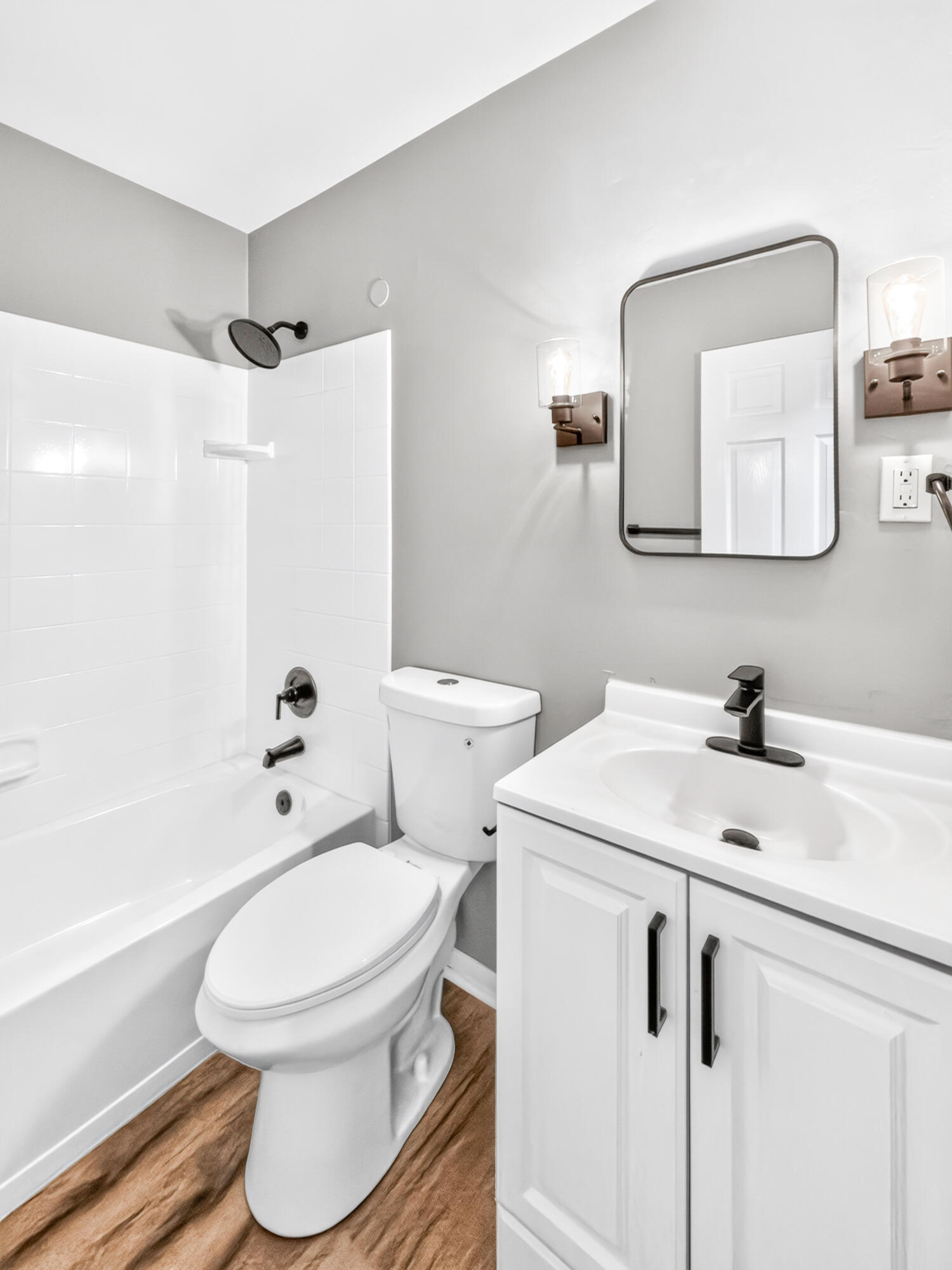3750 Autumn Road Elsmere, KY 41018 - Photo 21 of 29 Primary bathroom