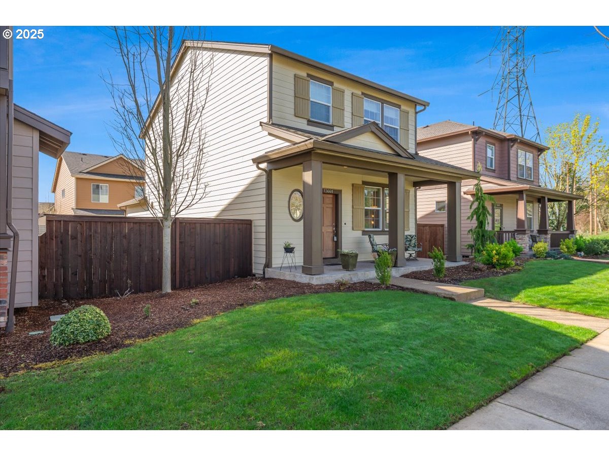 13660 Southwest Fischer Road Portland, OR 97224 - Photo 3 of 33 Gallery Image 3