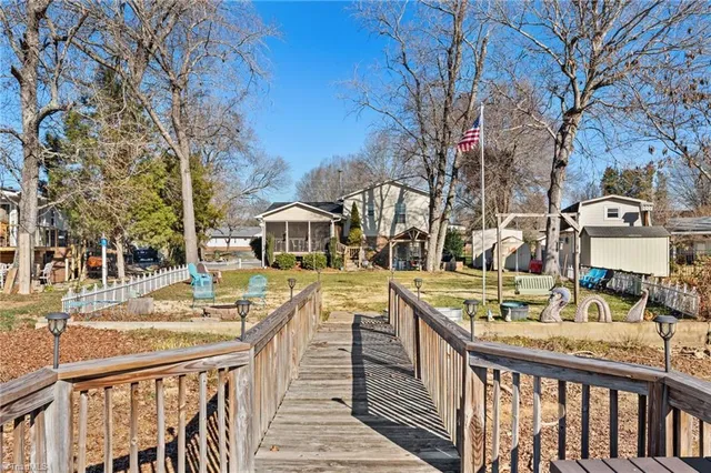 $575,000 | 1586 Riverview Rd Extension, Lexington, NC 27292