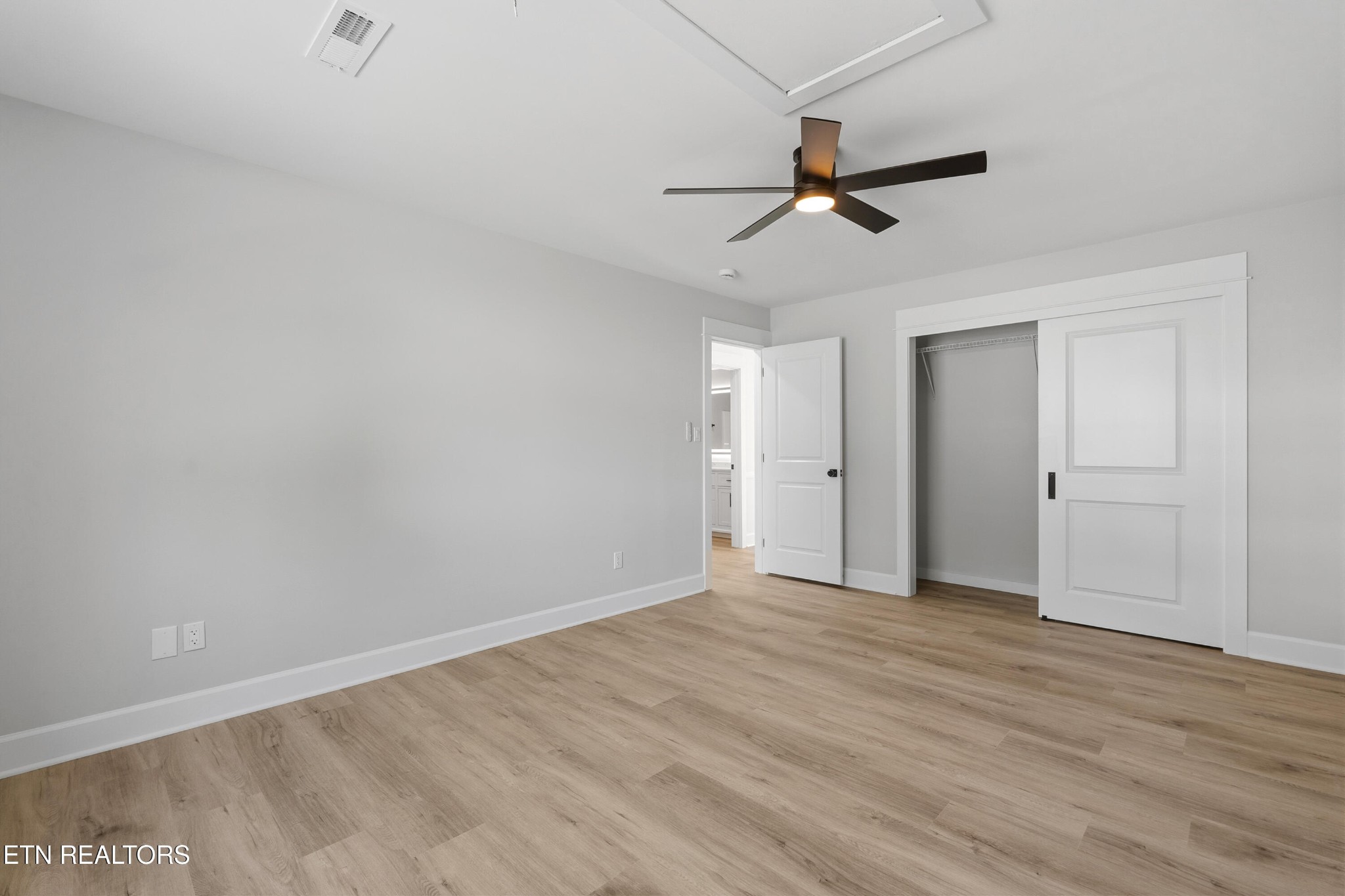 103 Hanover Place Oak Ridge, TN 37830 - Photo 18 of 25 Gallery Image 18