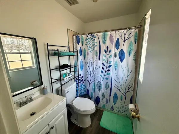 $349,900 | 628 West Seminole Avenue, Eustis, FL 32726