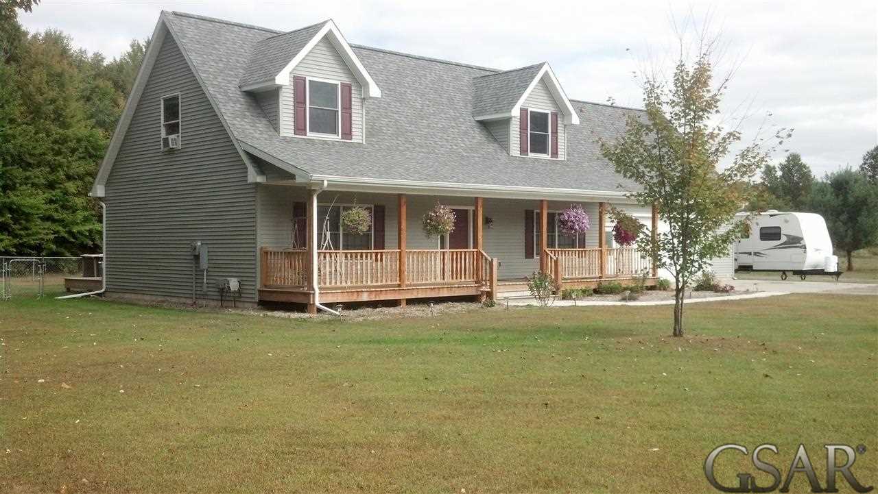 2135 East Burt Road Burt, MI 48417 - Photo 8 of 30 31166856-7.JPG
