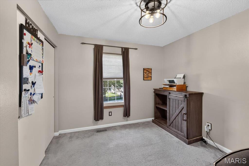 2045 Rosedale Court Arnold, MO 63010 - Photo 22 of 34 Gallery Image 22