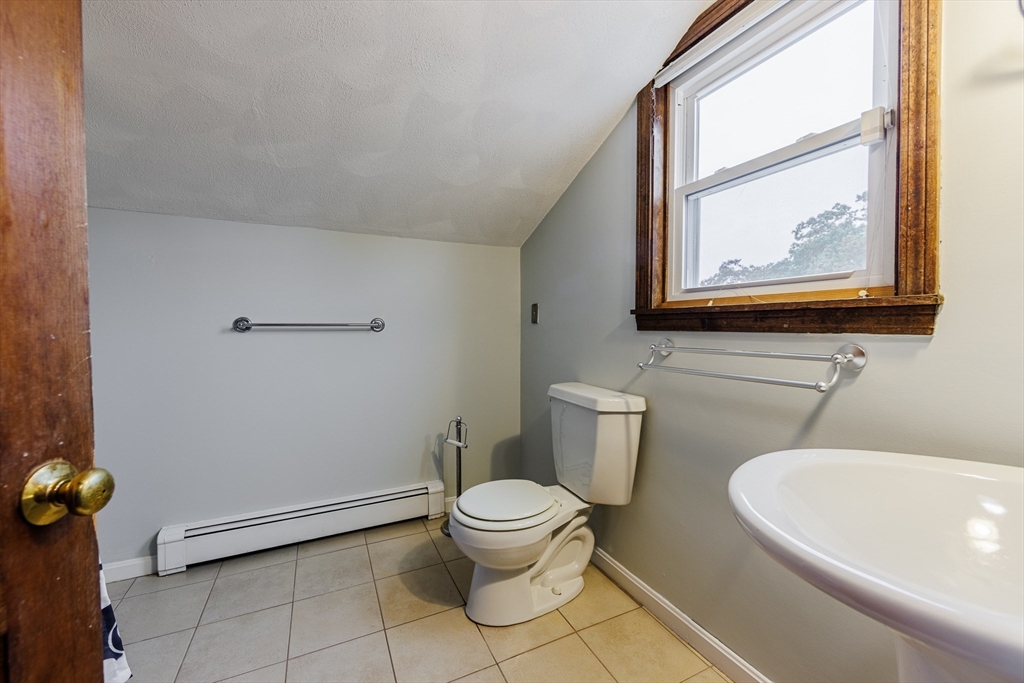 11 Emile Circle, Unit 2 Malden, MA 02148 - Photo 14 of 20