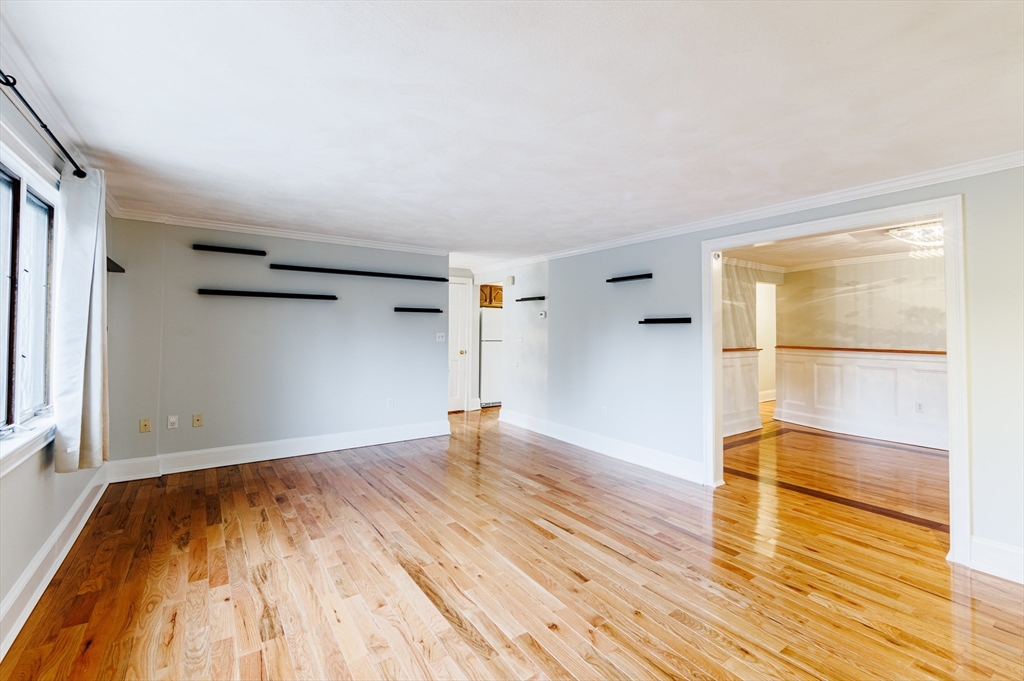 11 Emile Circle, Unit 2 Malden, MA 02148 - Photo 2 of 20