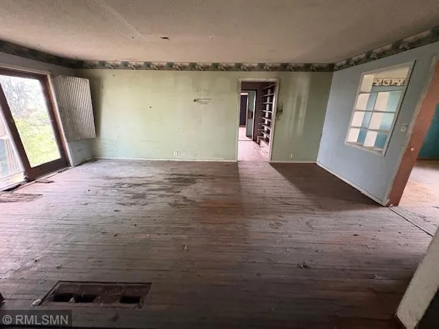 $107,900 | 12224 270th Street East, Kenyon, MN 55946