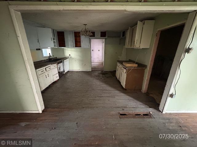 12224 270th Street East Kenyon, MN 55946 - Photo 12 of 21