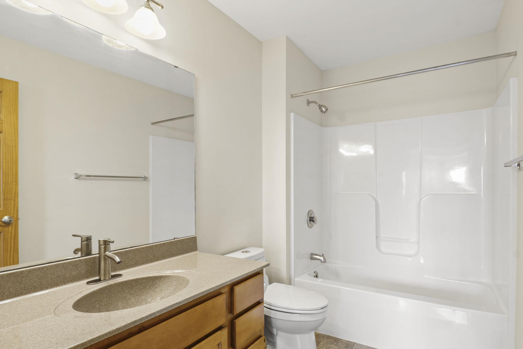 4013 Cosgrove Drive Madison, WI 53719 - Photo 15 of 35