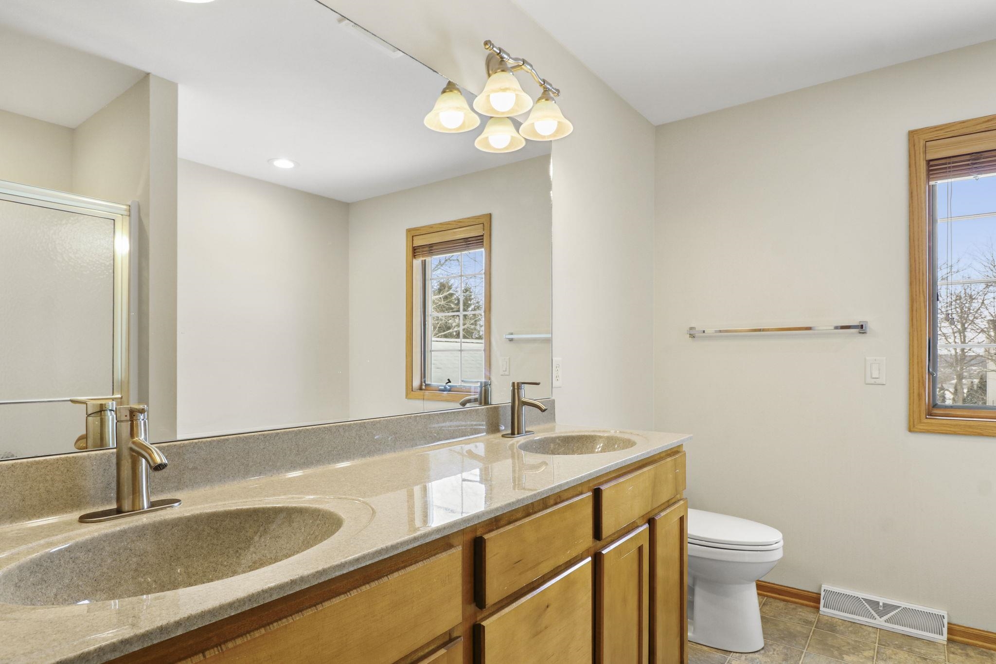 4013 Cosgrove Drive Madison, WI 53719 - Photo 20 of 35