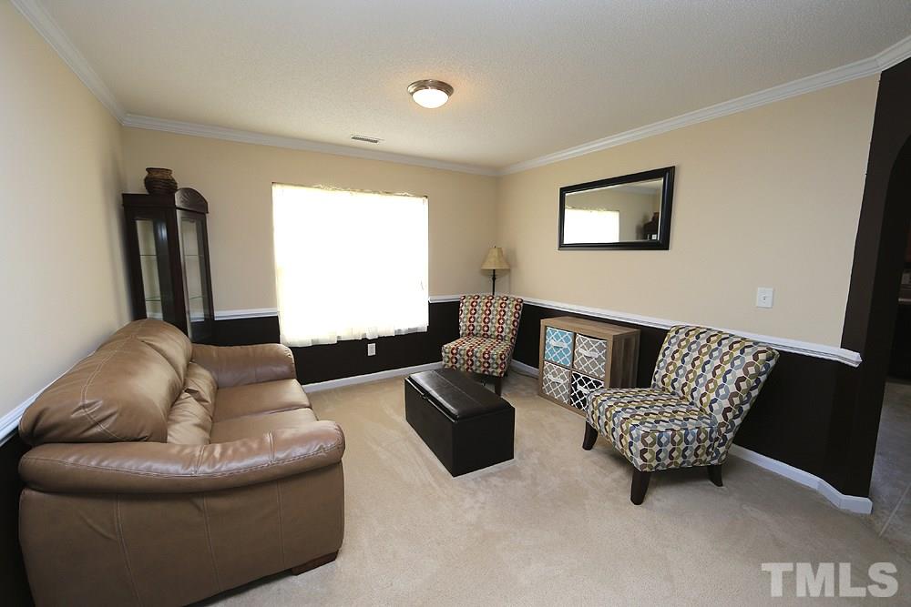 120 Dabney Ridge Place Garner, NC 27529 - Photo 3 of 13 Gallery Image 3