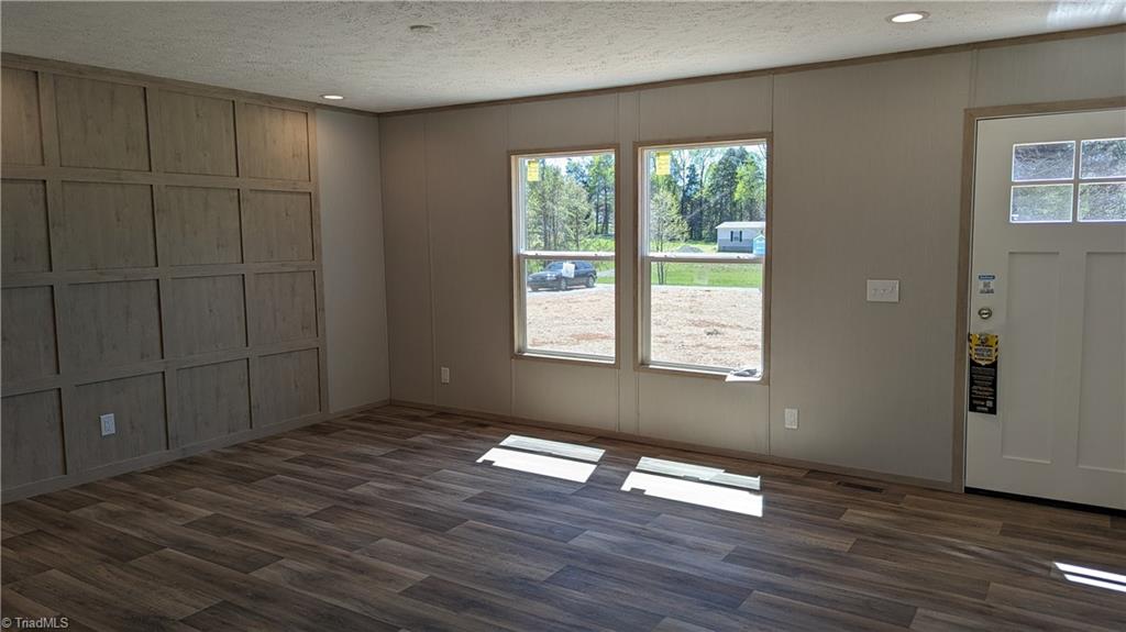 138 Whitestone Drive Ruffin, NC 27326 - Photo 4 of 36 Gallery Image 4