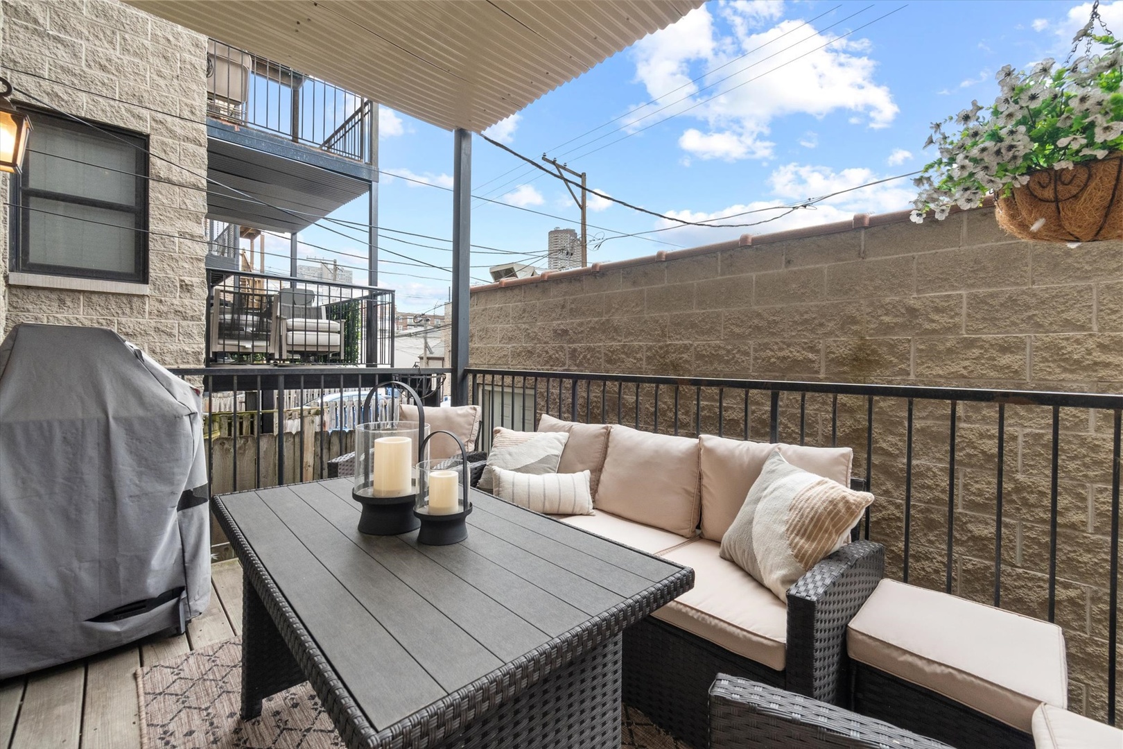 3531 North Reta Avenue, Unit 1 Chicago, IL 60657 - Photo 35 of 63 a view of city from balcony with seating space