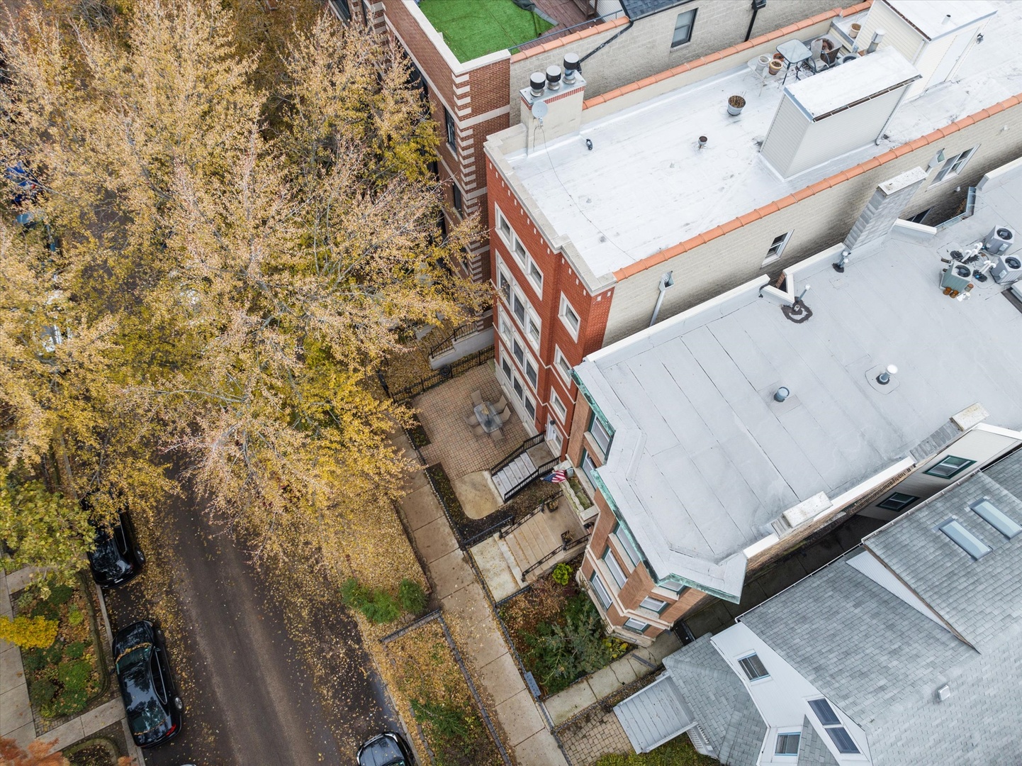 3531 North Reta Avenue, Unit 1 Chicago, IL 60657 - Photo 43 of 63