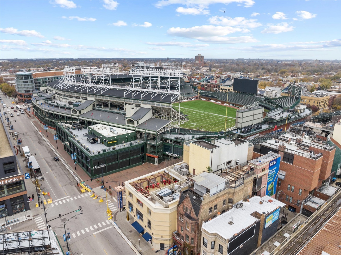 3531 North Reta Avenue, Unit 1 Chicago, IL 60657 - Photo 53 of 63 a view of a city