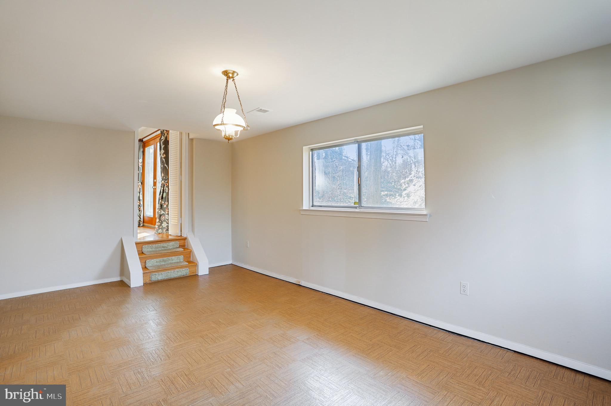 9708 Laconia Drive Adelphi, MD 20783 - Photo 12 of 38