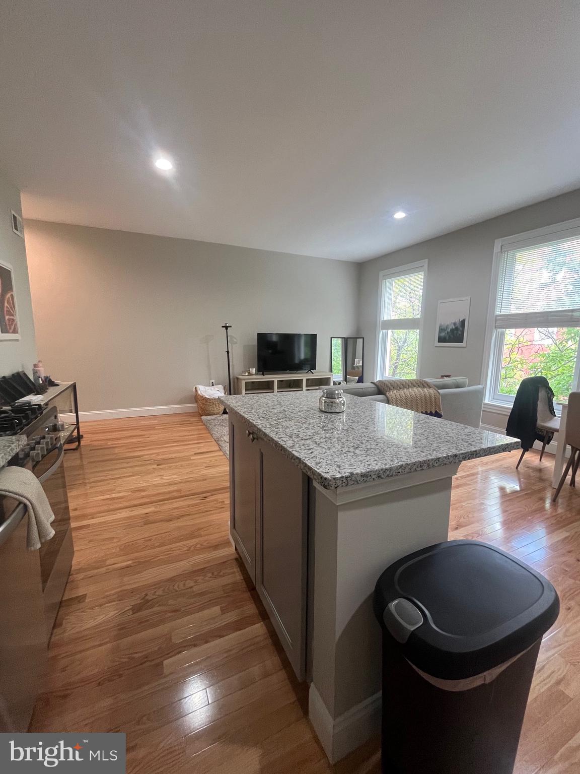 1820 Pine Street, Unit 4 Philadelphia, PA 19103 - Photo 6 of 17