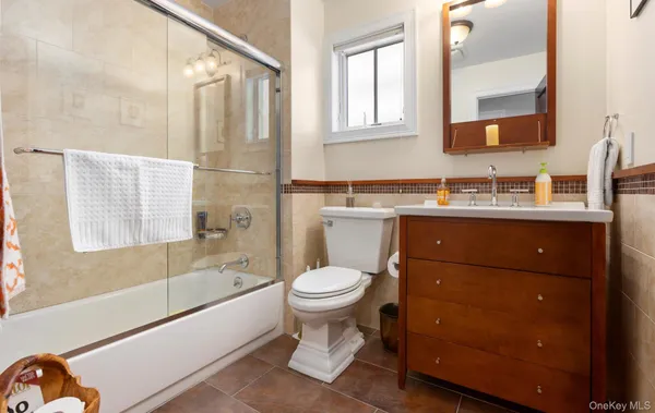 $6,500 | 847 B East Broadway, Long Beach, NY 11561