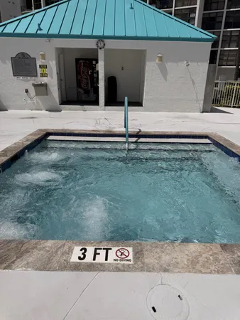 $2,400 | 200 Leslie Drive, Unit 924, Hallandale Beach, FL 33009