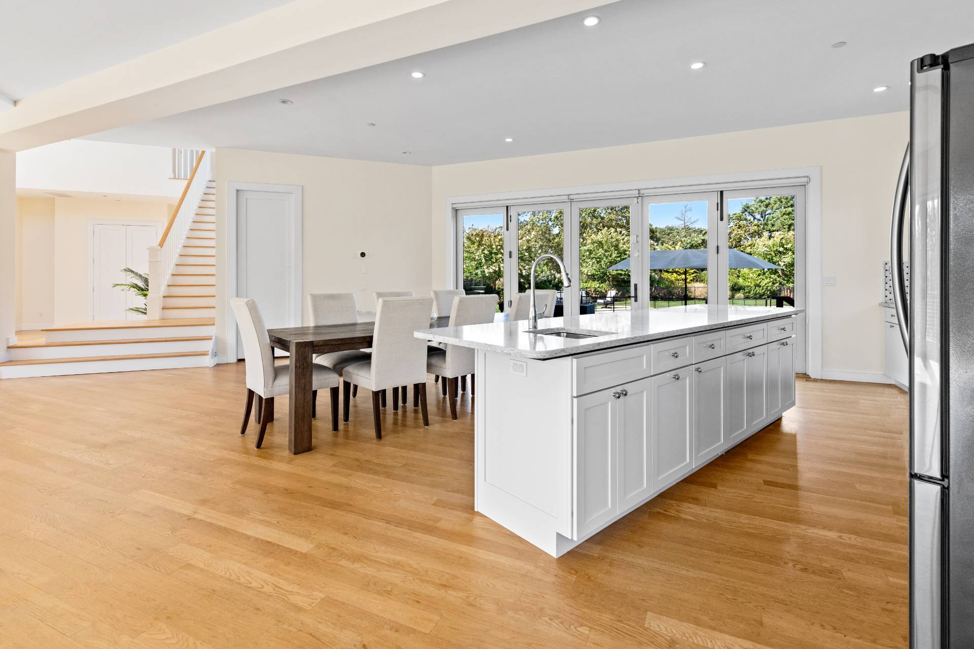 89 Old Canoe Place Road Hampton Bays, NY 11946 - Photo 11 of 39