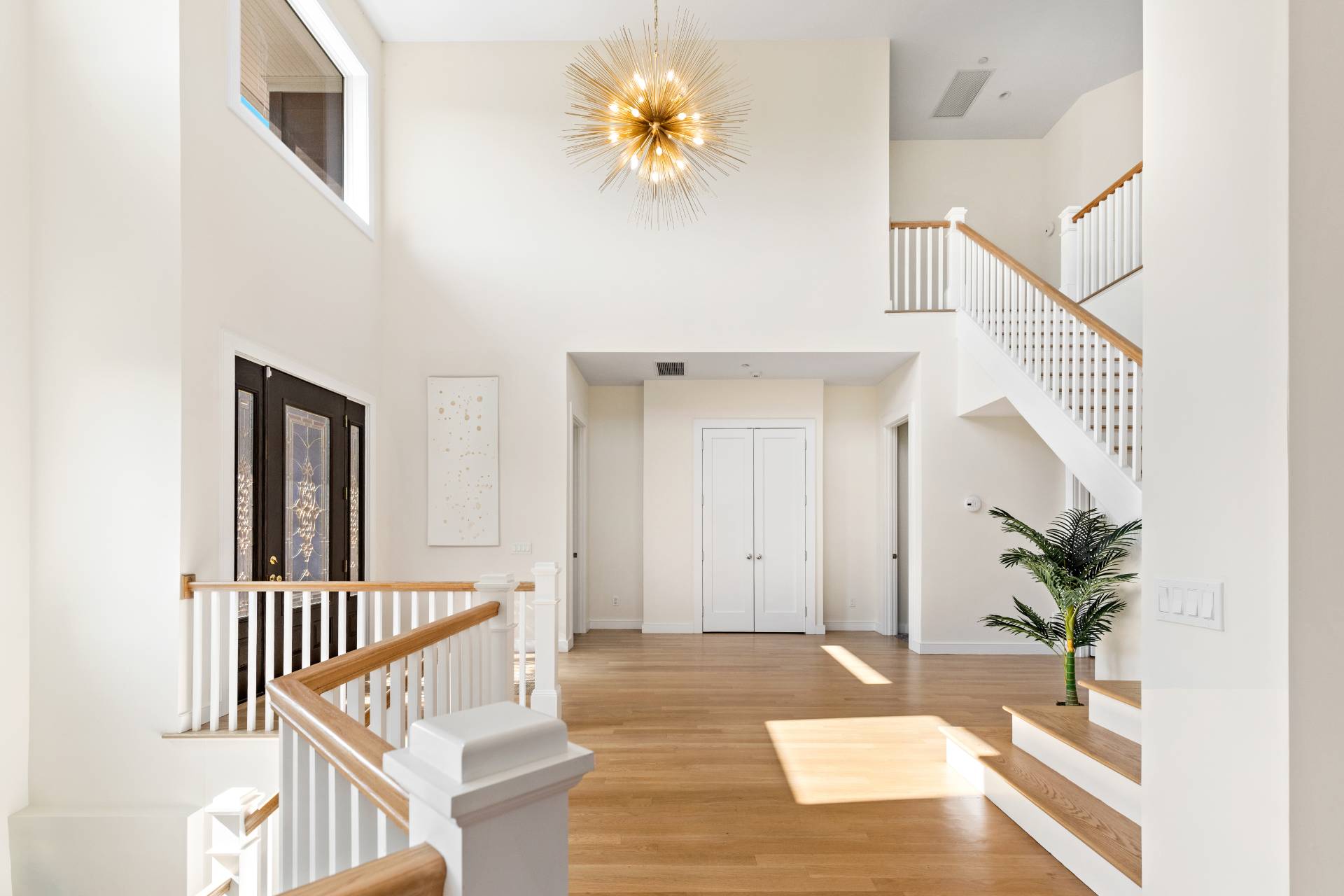 89 Old Canoe Place Road Hampton Bays, NY 11946 - Photo 13 of 39