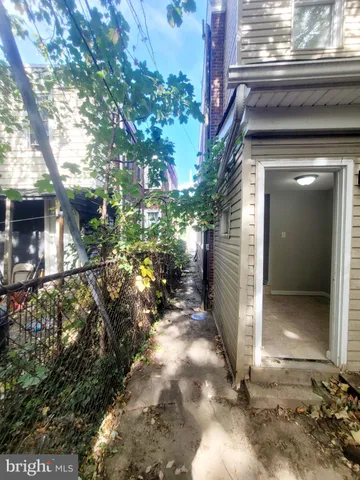 $1,875 | 1622 Blavis Street, Philadelphia, PA 19140
