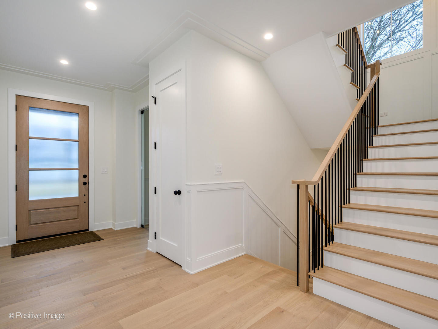 1735 Longvalley Road Glenview, IL 60025 - Photo 13 of 27