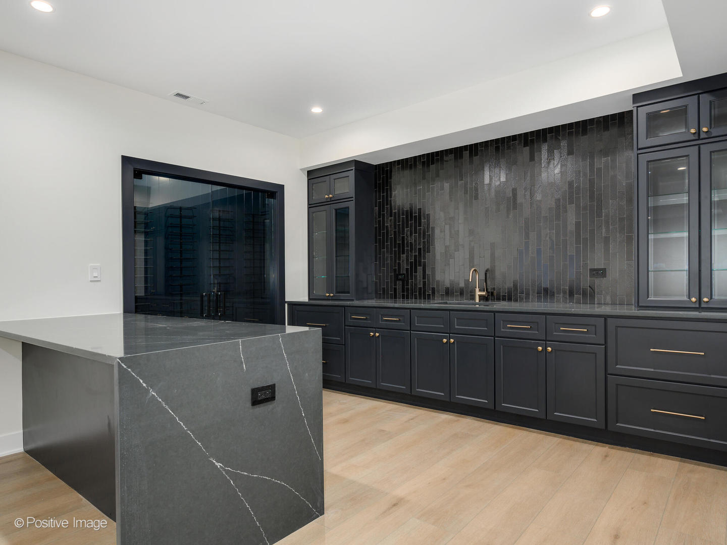 1735 Longvalley Road Glenview, IL 60025 - Photo 22 of 27