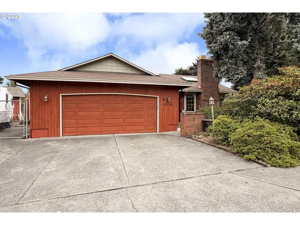 $469,500 | 18190 Davis Street, Sandy, OR 97055