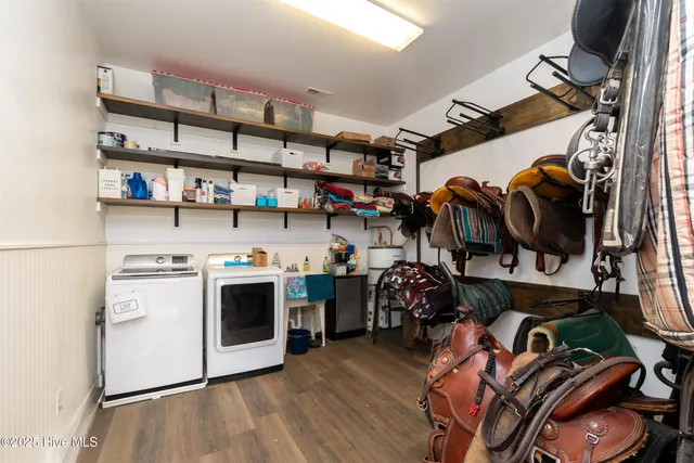 $1,600,000 | 229 Grassy Point Drive, Hertford, NC 27944