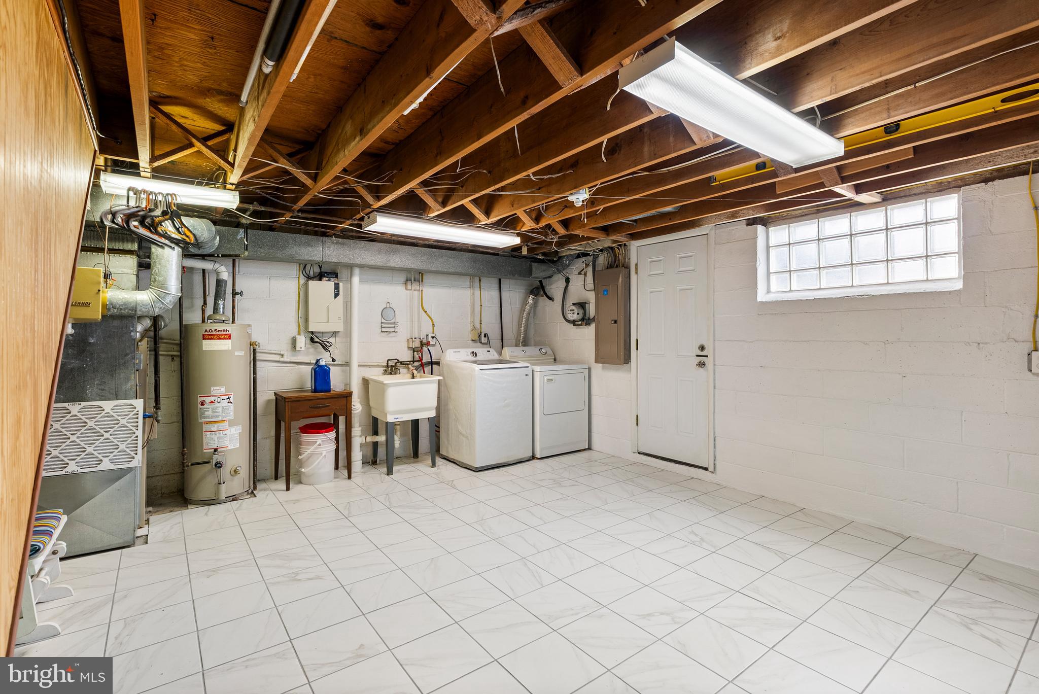 1041 Foxwood Lane Baltimore, MD 21221 - Photo 38 of 45 a view of a storage room
