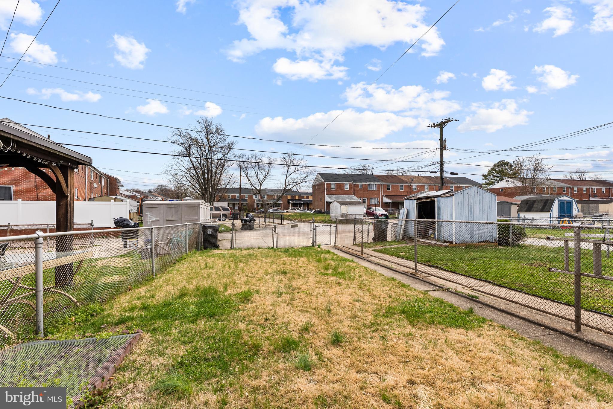 1041 Foxwood Lane Baltimore, MD 21221 - Photo 41 of 45 a swimming pool with yard and balcony view