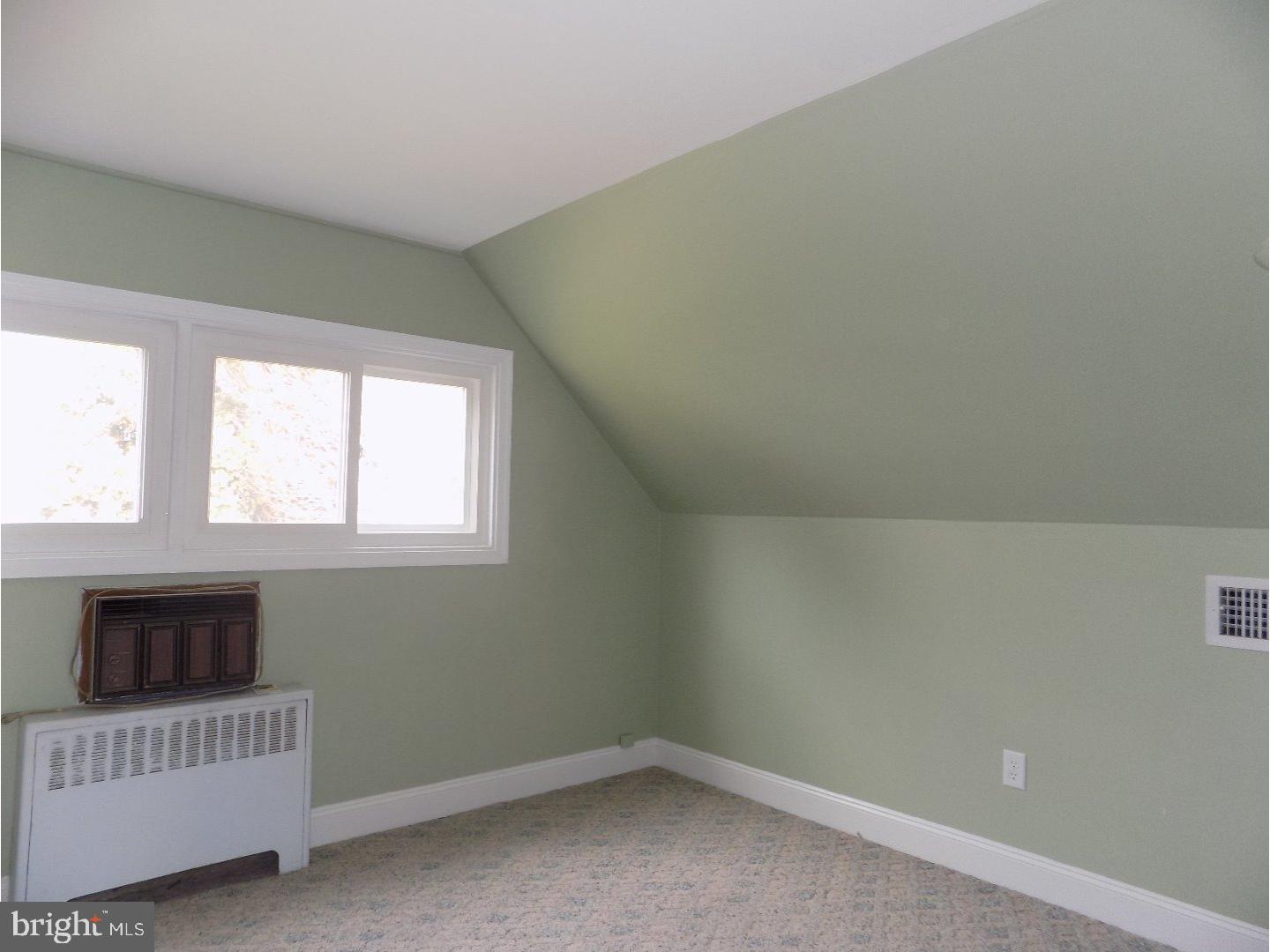 22 Halfturn Road Levittown, PA 19056 - Photo 18 of 21 Bedroom 4
