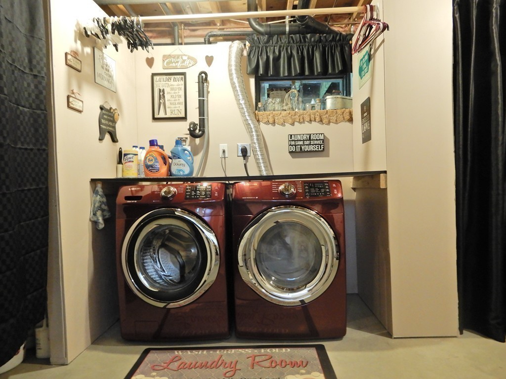 100 Crestwood Road Brimfield, MA 01010 - Photo 25 of 28 a view of washer and dryer