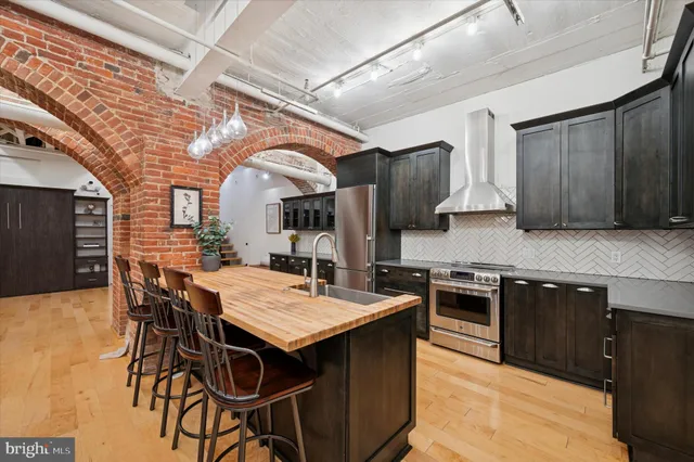 $479,900 | 102 Church Street, Unit 101, Philadelphia, PA 19106