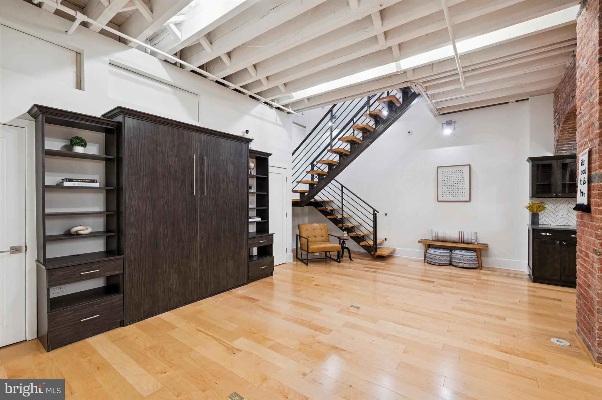 102 Church Street, Unit 101 Philadelphia, PA 19106 - Photo 13 of 31