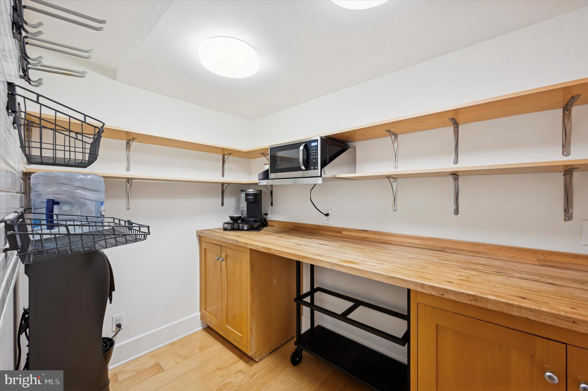 102 Church Street, Unit 101 Philadelphia, PA 19106 - Photo 18 of 31