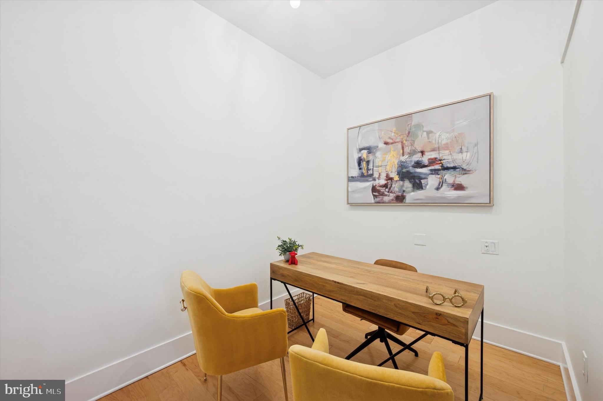 102 Church Street, Unit 101 Philadelphia, PA 19106 - Photo 22 of 31