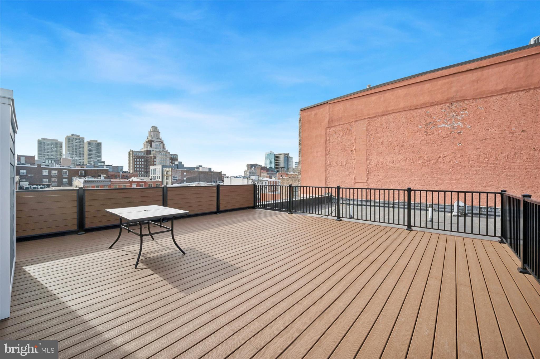 102 Church Street, Unit 101 Philadelphia, PA 19106 - Photo 24 of 31