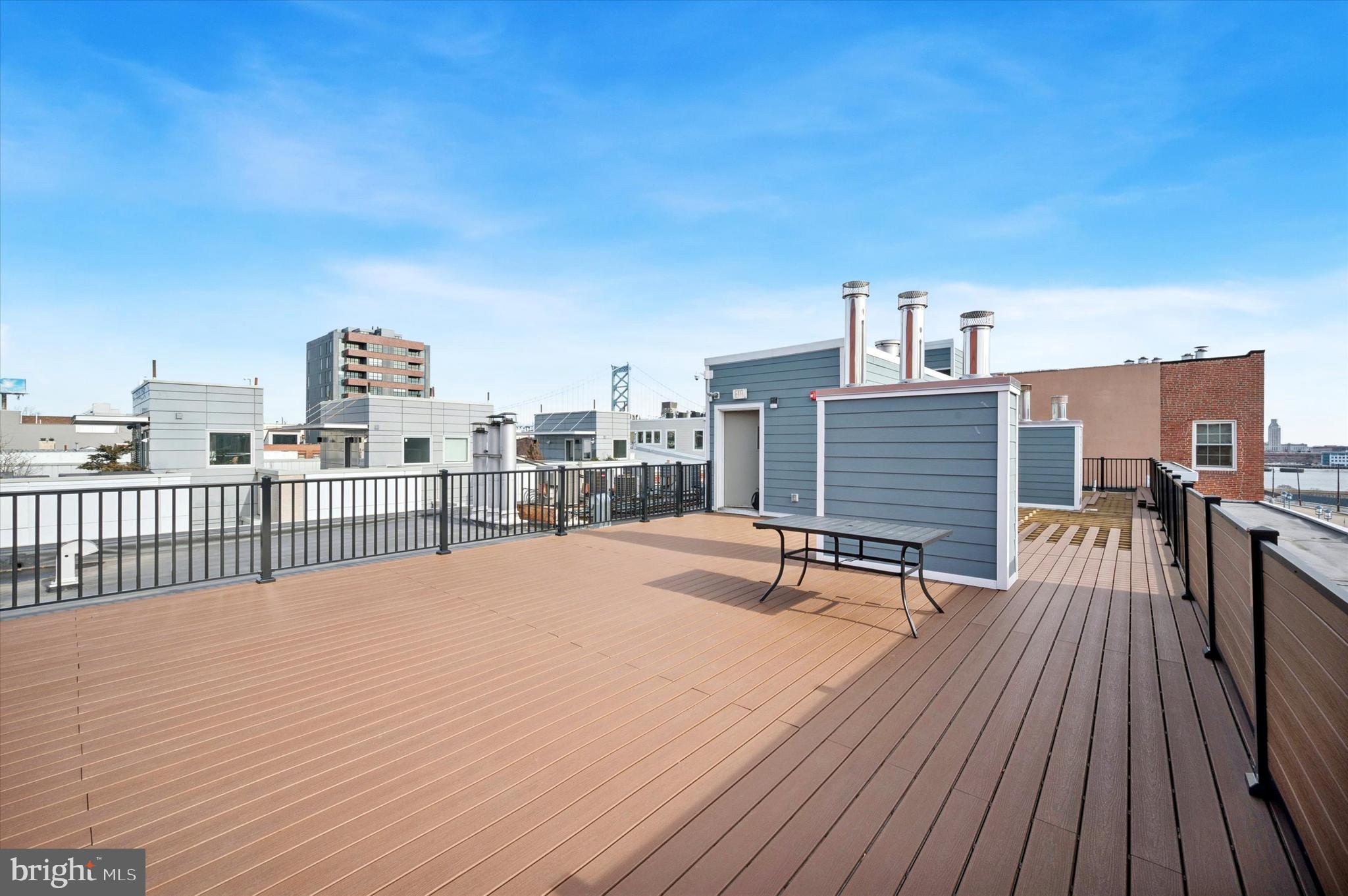 102 Church Street, Unit 101 Philadelphia, PA 19106 - Photo 26 of 31