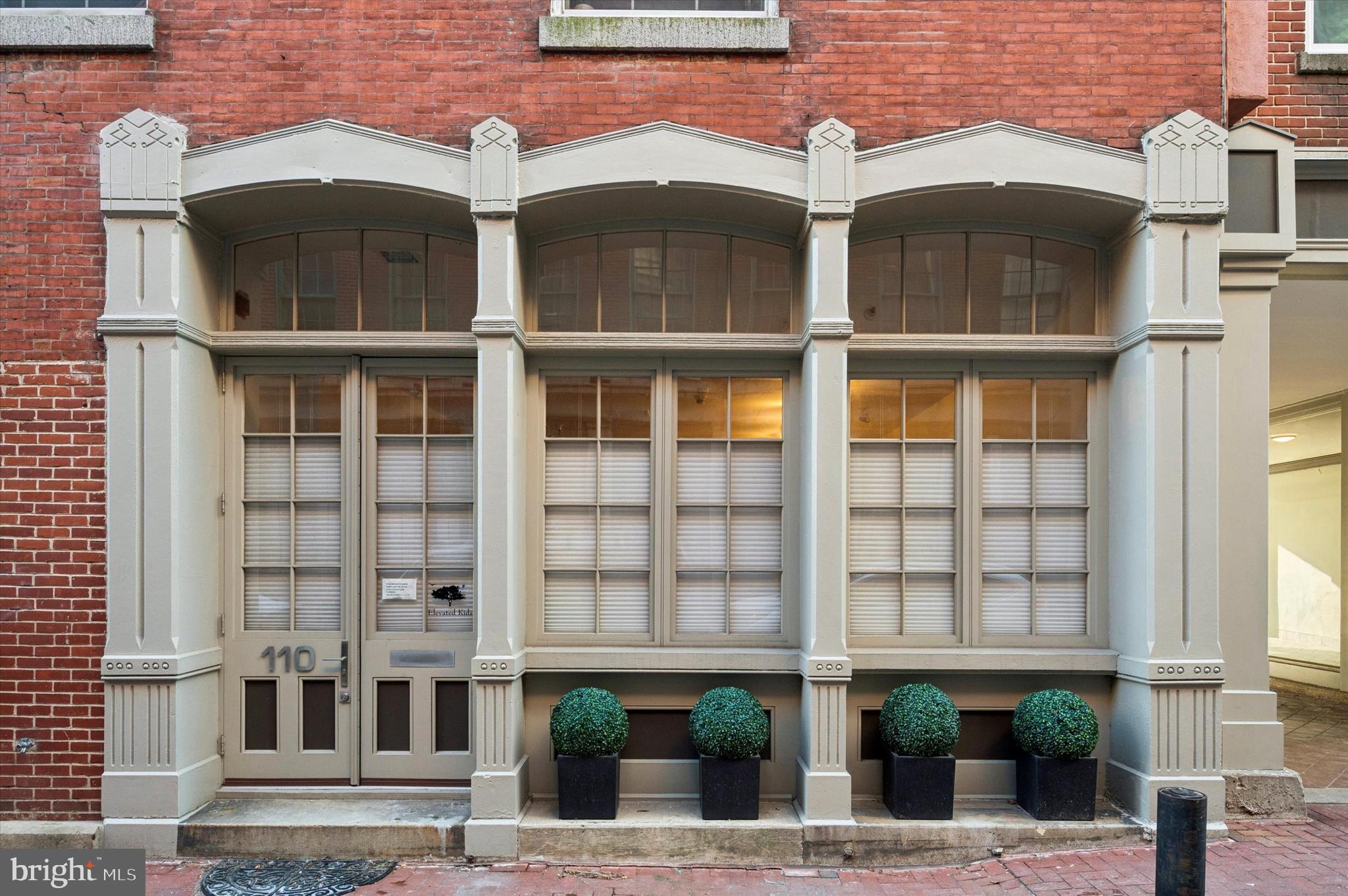 102 Church Street, Unit 101 Philadelphia, PA 19106 - Photo 30 of 31