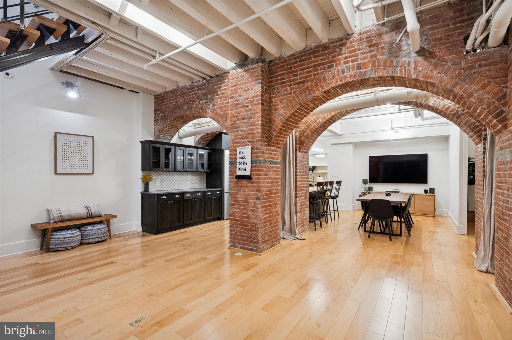 102 Church Street, Unit 101 Philadelphia, PA 19106 - Photo 10 of 31