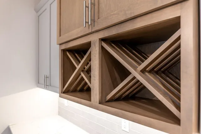 $674,900 | N28W25285 Pkwy Rdg Circle, Unit C BLDG 14 49, Pewaukee, WI 53072