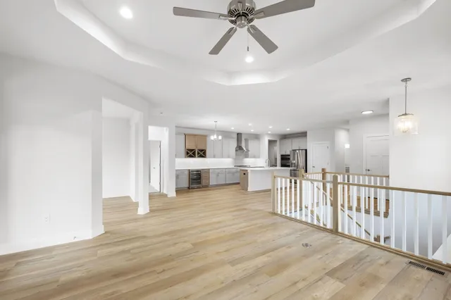 $674,900 | N28W25285 Pkwy Rdg Circle, Unit C BLDG 14 49, Pewaukee, WI 53072