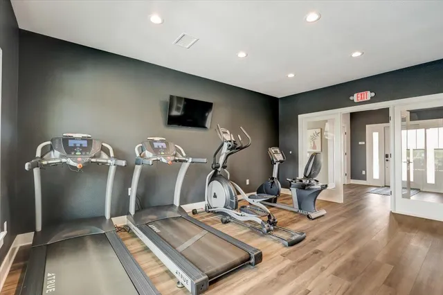 $674,900 | N28W25285 Pkwy Rdg Circle, Unit C BLDG 14 49, Pewaukee, WI 53072