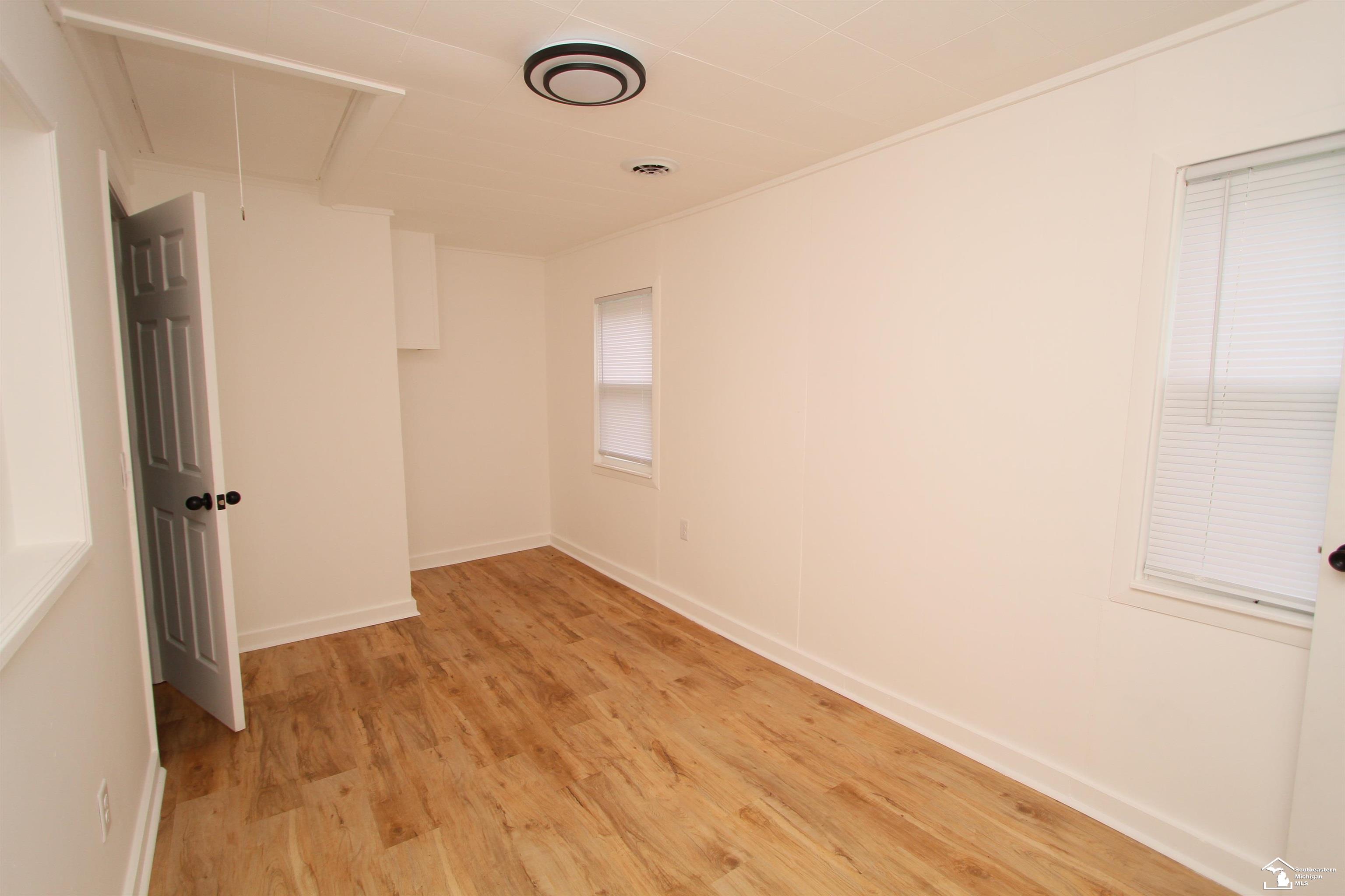 12259 Eldora Street Carleton, MI 48117 - Photo 12 of 24