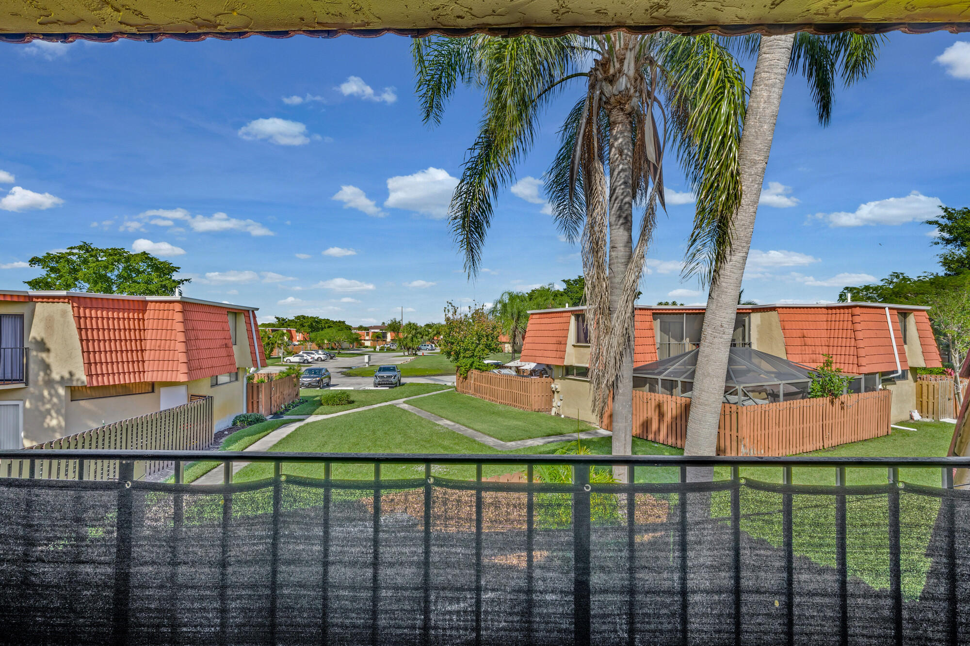 8194 Thames Boulevard, Unit B Boca Raton, FL 33433 - Photo 29 of 49 17 Balcony (1)